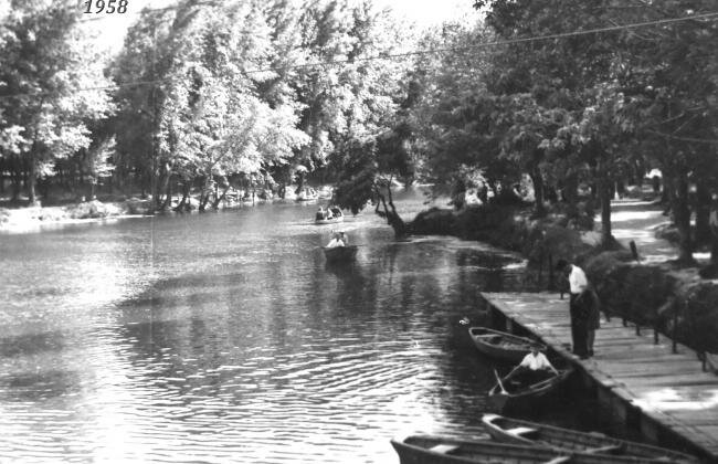 Човнова пристань на ставці. 1958 р